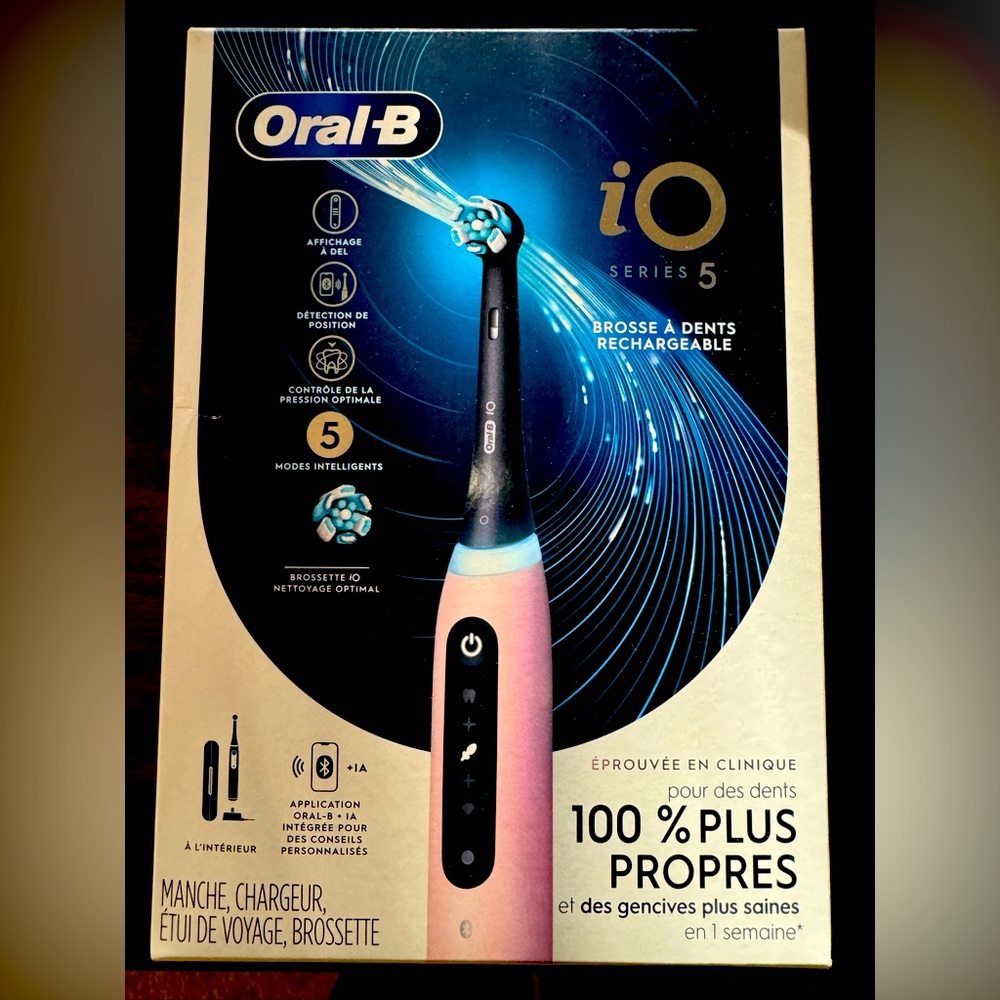 Oral B IO Series 5 electric toothbrush